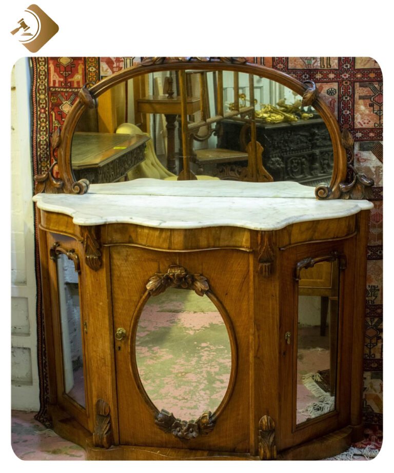 1890 Yılı Aynalı, Mermerli, 3 Kapaklı Oymalı ve İşlemeli Antika Fransız Şifonyer | Ant-24005