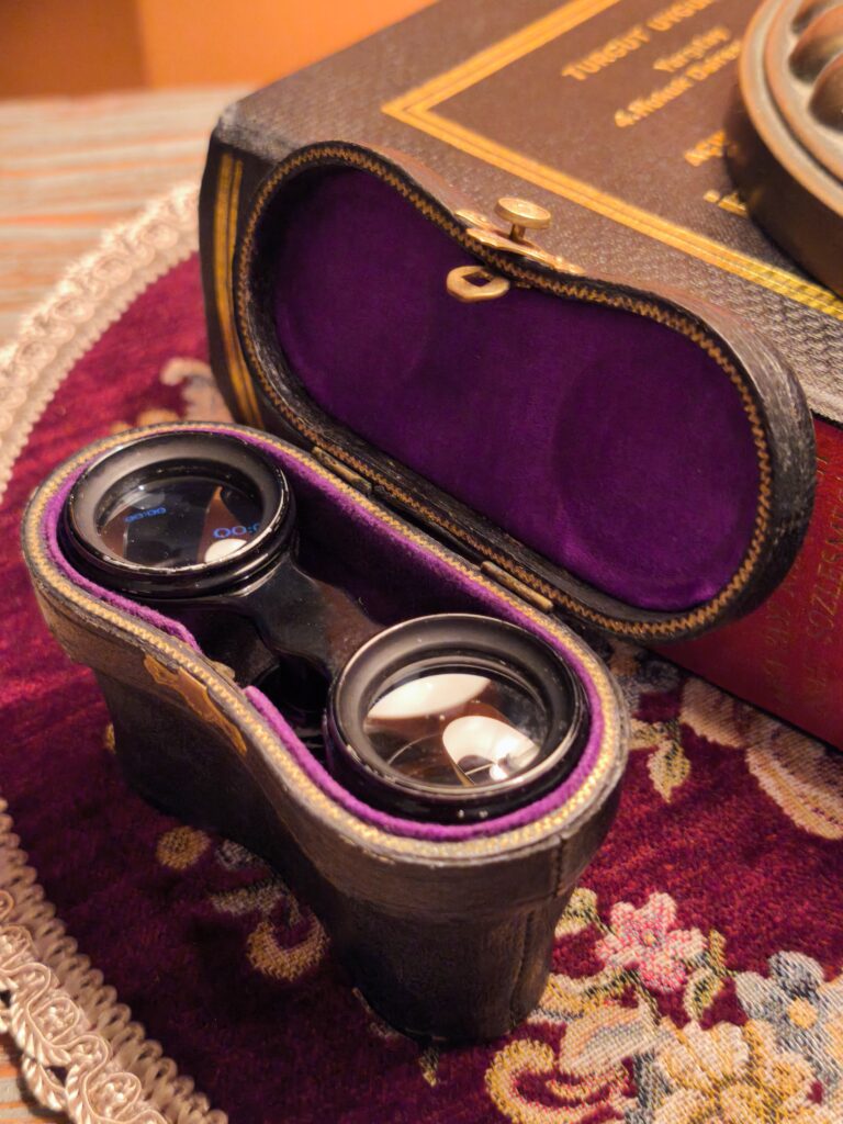 20.yy Fransız Opera Dürbünü