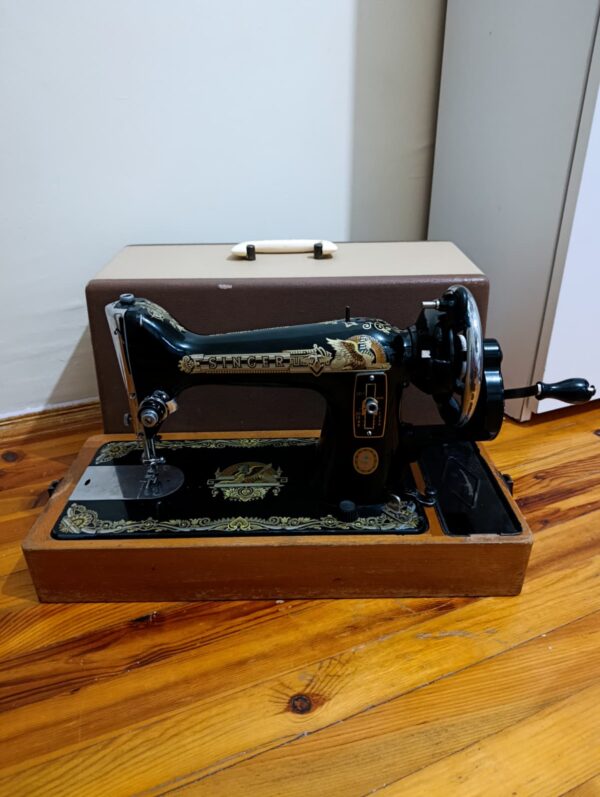 Singer Dikiş Makinesi 1920li yıllar Çalışır durumda